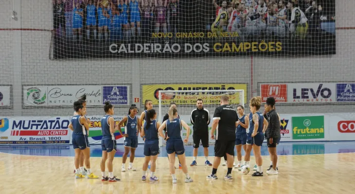 Stein Cascavel enfrenta o São José pelas semifinais da Liga Feminina de Futsal