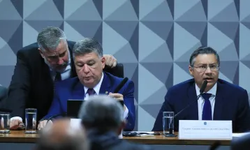 Ex-procurador do INSS permanece em silêncio em depoimento à CPMI