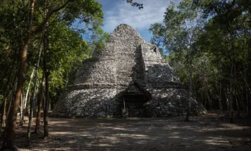Descoberta de monumento maia revela a rainha de Cobá