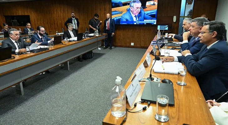 Ex-diretor do INSS será ouvido por comissão que apura fraudes na Previdência