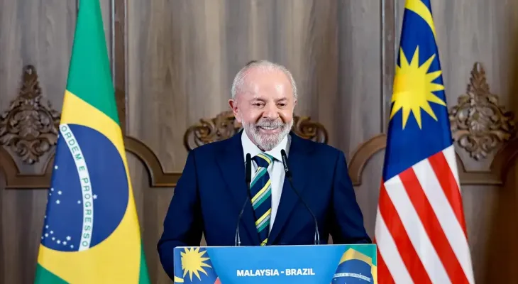 Lula participa de Cúpula da Ásia do Leste
