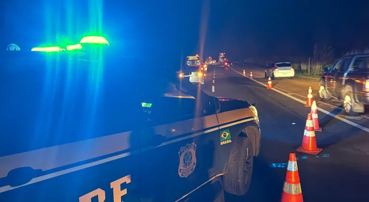 Homem morre atropelado por veículo Tesla na BR-376, em Marialva