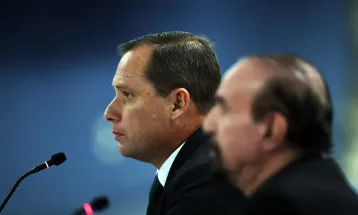 Moraes determina início do cumprimento da pena de Mauro Cid por tentativa de golpe