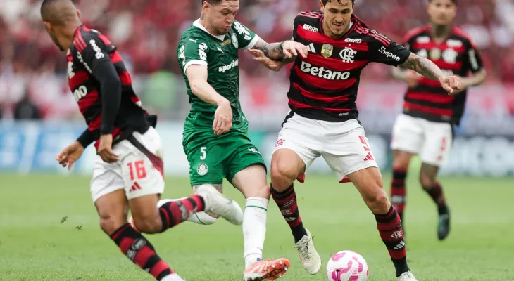 Flamengo recebe o vice-lanterna Sport e pode assumir a ponta