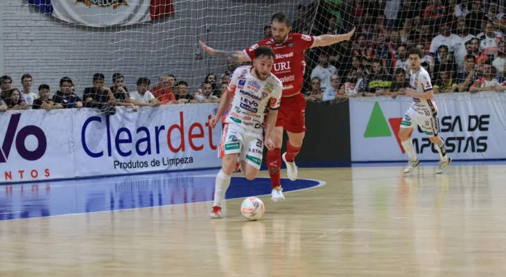 Cascavel empata com o Atlântico e decisão da vaga fica para Erechim