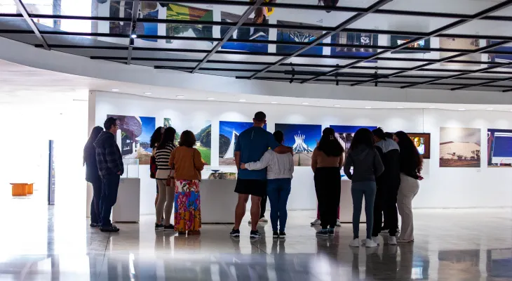 Museu Oscar Niemeyer oferece visitas guiadas durante todas as sextas-feiras de novembro