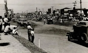 Saudade não tem idade: Asfaltamento da Avenida Brasil em Cascavel – Década de 1960