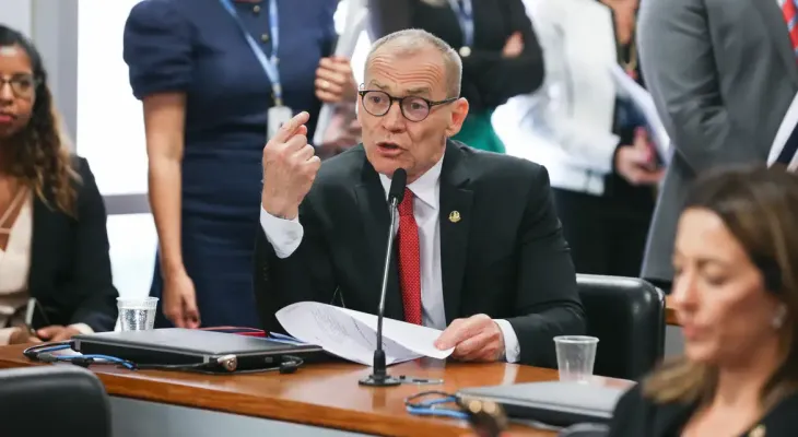 Senador Fabiano Contarato é eleito presidente da CPI do Crime Organizado