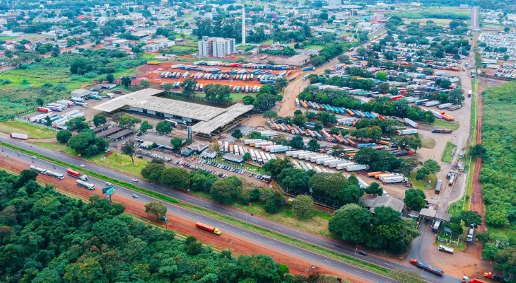 Porto Seco de Foz do Iguaçu bate recorde de movimentações em outubro