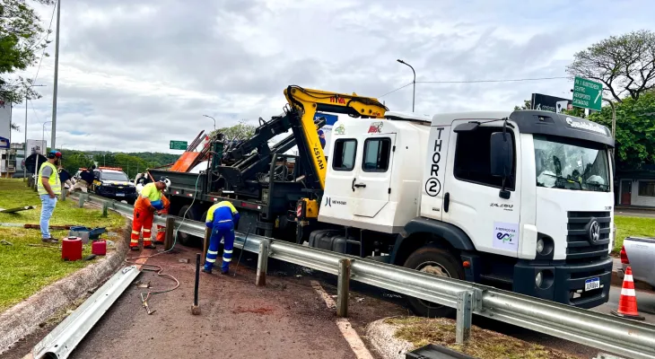 Isolamento do Jardim Jupira derruba comércio e expõe lentidão em obra prometida