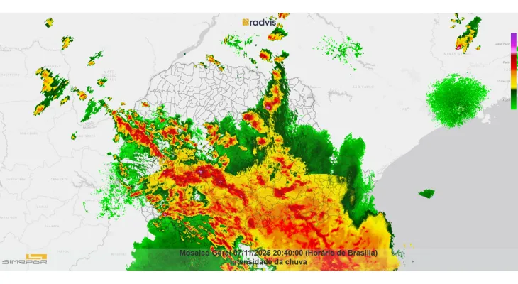 Governo do Paraná mobiliza equipes após temporal com ventos de até 76 km/h e fortes chuvas no estado