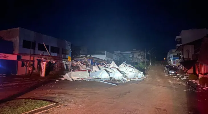 Número de mortos após tornado no Paraná sobe para seis