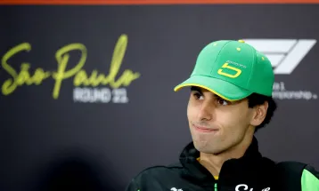 Gabriel Bortoleto com direito a recorde histórico em Interlagos