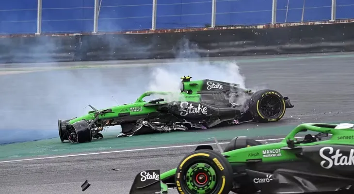 Bortoleto escapa ileso de forte acidente no S do Senna, e Norris vence sprint do GP de São Paulo