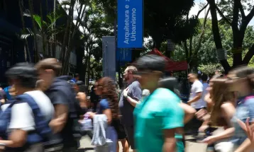 Enem 2025 registra 27% de abstenção no primeiro dia de provas