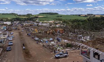 Sobe para sete o número de mortos após tornado em Rio Bonito do Iguaçu, confirma Secretaria de Saúde