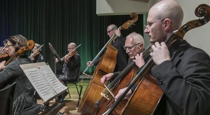 Pink Floyd, Metallica e Beatles ganham versão camerística da Orquestra da Camerata Antiqua de Curitiba