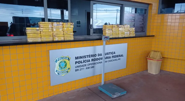 PRF apreende mais de 83 quilos de cocaína escondidos em pneus na BR-277, em Cascavel
