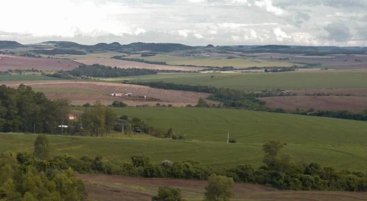Possível aumento das custas cartoriais preocupa produtores rurais do Paraná