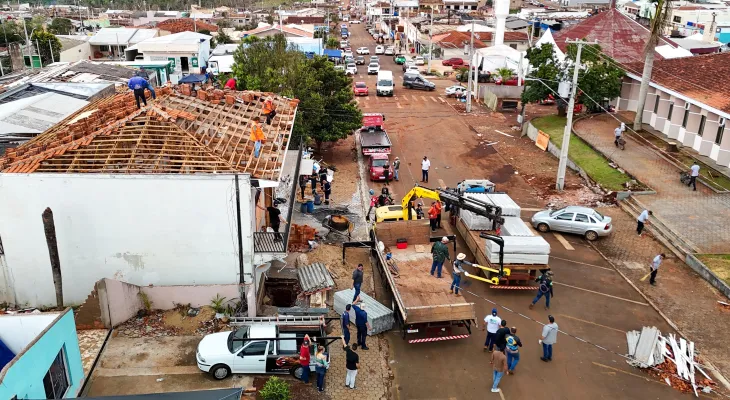 Reconstrução avança e 70% das casas de Rio Bonito do Iguaçu já têm novas coberturas após tornado
