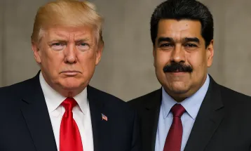 Trump sinaliza possível diálogo com Maduro após aumento da pressão militar no Caribe
