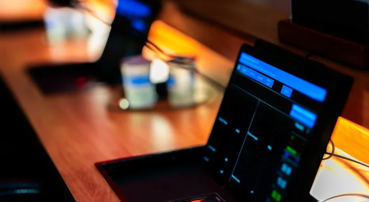 Câmara recorre no TJPR para julgar Professora Angela