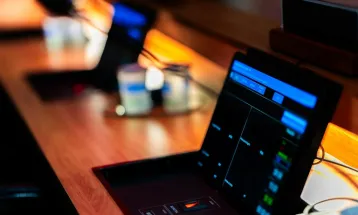 Câmara recorre no TJPR para julgar Professora Angela