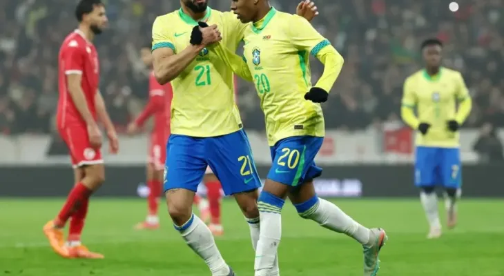 Brasil empata com a Tunísia com gol de Estêvão no último jogo do ano