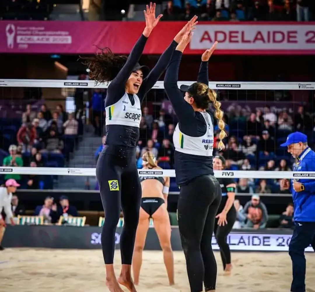 Três duplas brasileiras vão às quartas do Mundial de vôlei de praia
