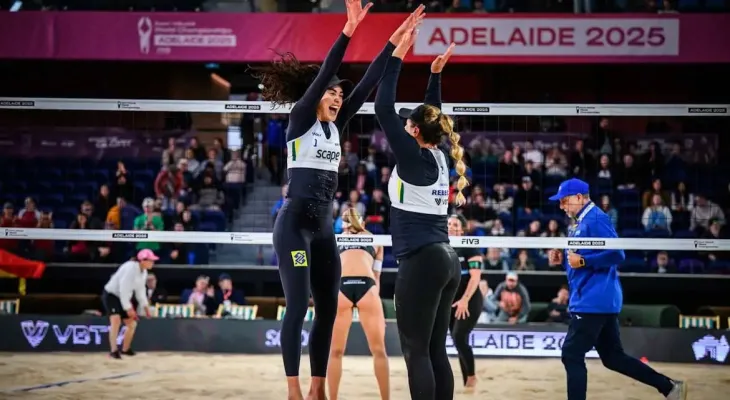 Três duplas brasileiras vão às quartas do Mundial de vôlei de praia