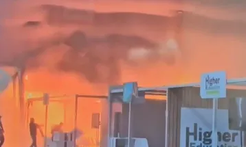 Incêndio atinge pavilhão da COP30 em Belém; área é evacuada