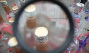 Brasil chega a 16 mortes confirmadas de intoxicação por metanol