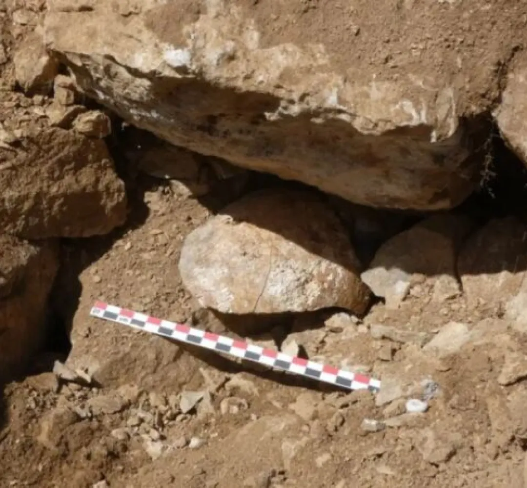 Arqueólogos encontram cabeça decapitada que teria sido exposta pelos romanos