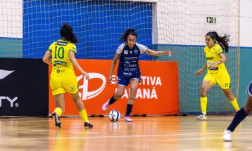 Stein está a um empate do pentacampeonato do Estadual