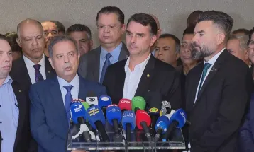 PL pressiona para votar anistia aos envolvidos do 8 de Janeiro após prisão de Bolsonaro