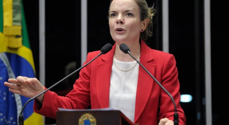 Gleisi Hoffmann vem a Curitiba para apresentar ações do governo no Paraná