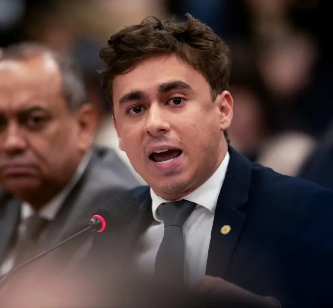 Nikolas diz que Alcolumbre “se coloca de joelhos” ao STF