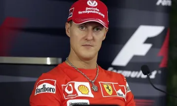 Schumacher usa cadeira de rodas e vive sob cuidados permanentes 12 anos após acidente