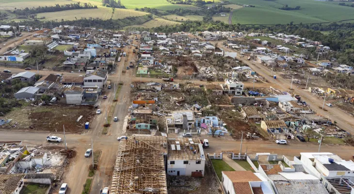 Laudo técnico final do Simepar eleva classificação de tornados que atingiram 11 cidades do Paraná
