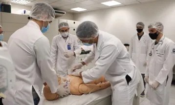 LGU reduz docentes e acende alerta para cursos de Medicina no Paraná