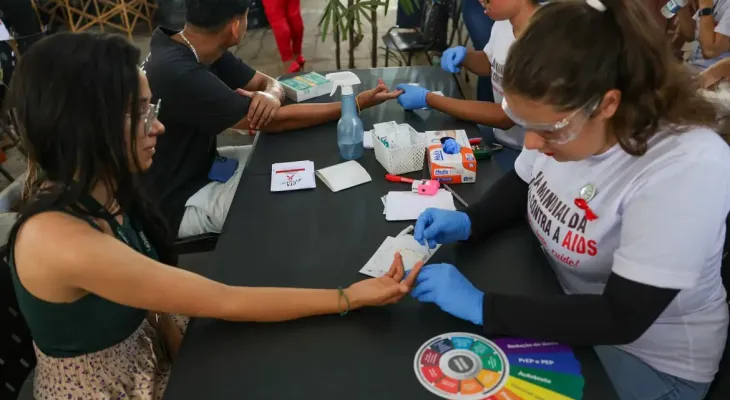 Brasil celebra avanços neste Dia Mundial de Luta contra o HIV