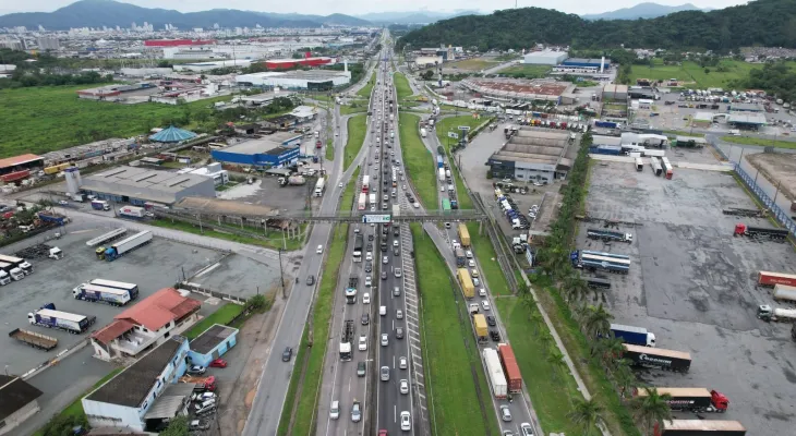 Santa Catarina lança Via Mar para desafogar trânsito da BR-101