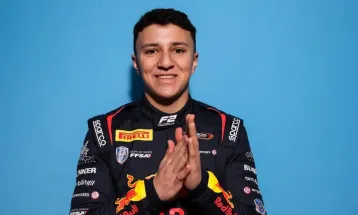 Isack Hadjar é confirmado na RBR e será novo companheiro de Verstappen em 2026