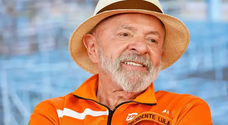 Lula cita feminicídios e cobra luta de homens contra a violência