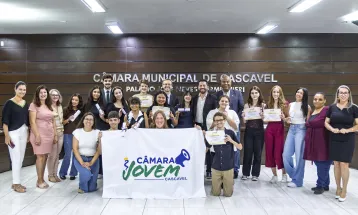 Cidadania em foco: Vereadores jovens concluem mandato em cerimônia oficial