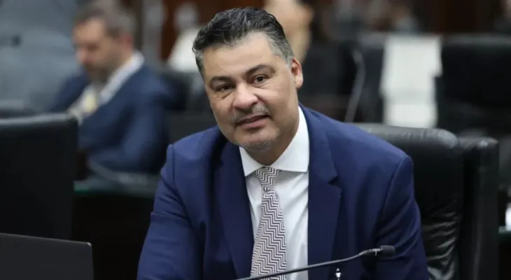 Projeto de lei visa reforçar proteção contra fraudes telefônicas no Paraná