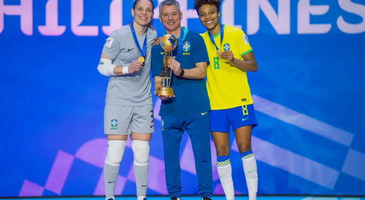 Brasil conquista primeiro Mundial Feminino de Futsal com participação decisiva do Stein Cascavel
