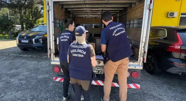 PRF flagra 1,5 tonelada de carne imprópria para consumo humano em Palhoça