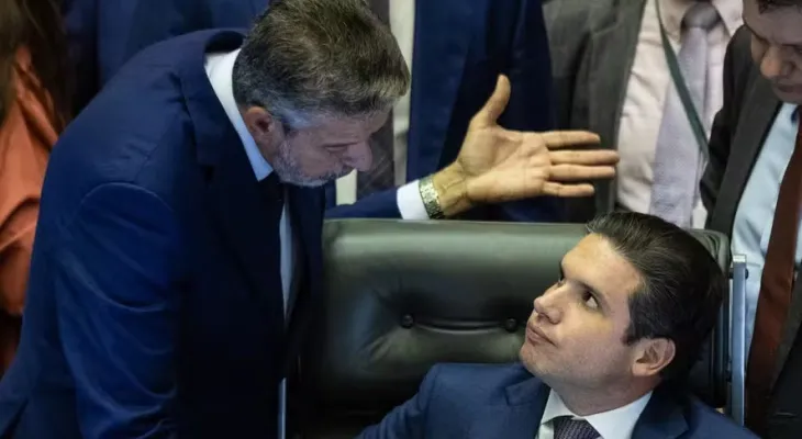 Arthur Lira critica gestão de Hugo Motta após punição a Glauber Braga, dizem deputados