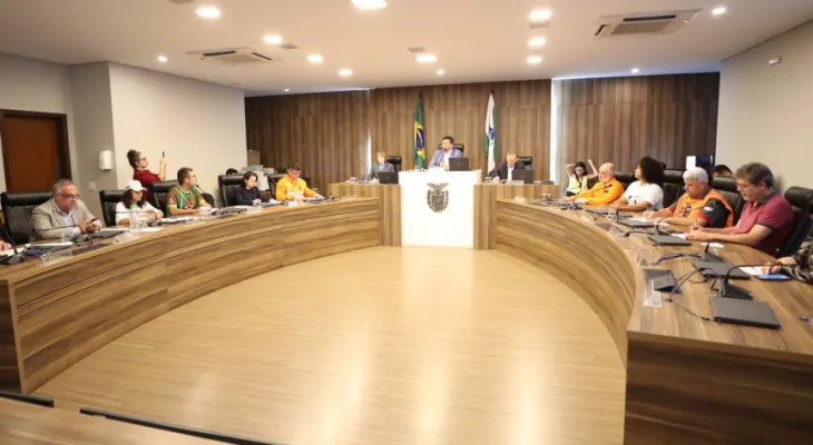 Oposição e sindicatos lançam campanha para governo reestatizar a Copel